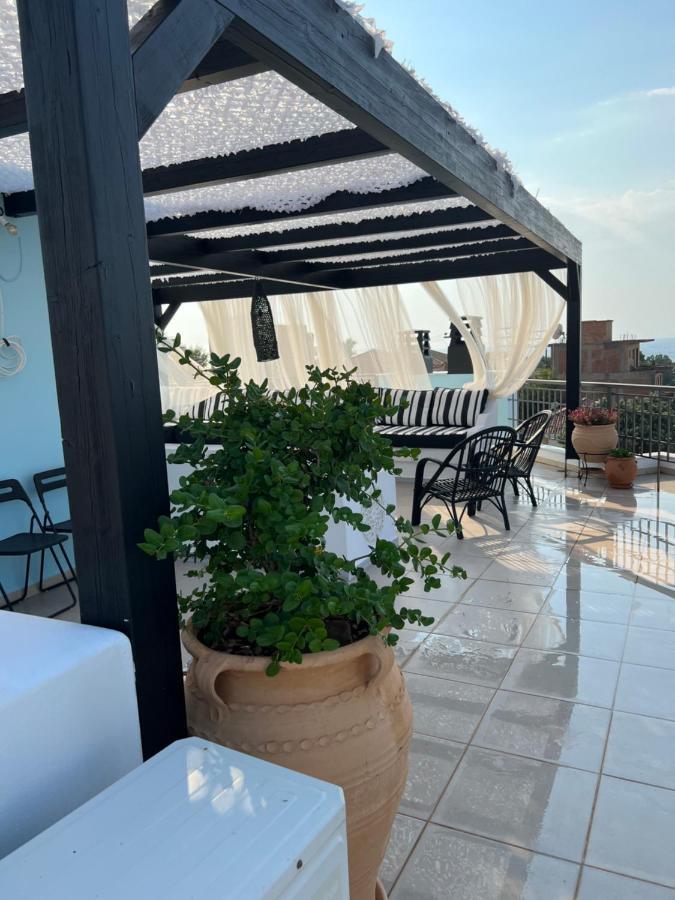 Magical Seaside Town Boutique Apts 2 Кипарисия Экстерьер фото